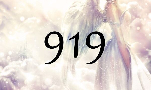 天使數字９１９的意思是『再有一點點就能達成使命』