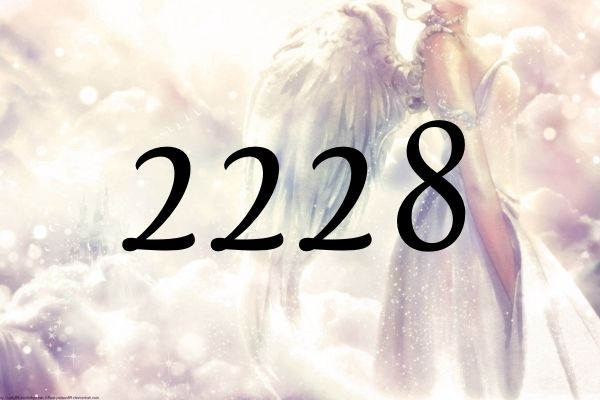 天使數字２２２８的含義是『放心將未來託付給上天吧』