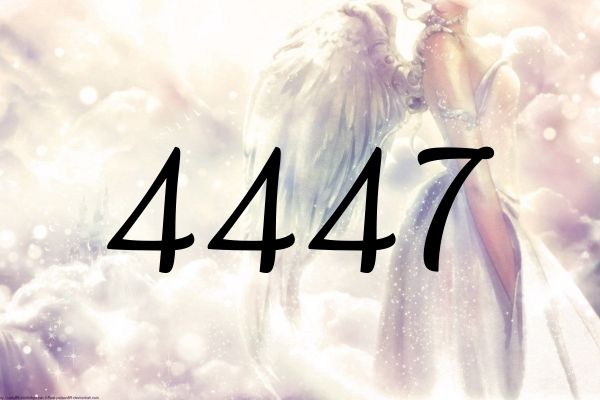 ４４４７這個天使數字的意思在這邊～！