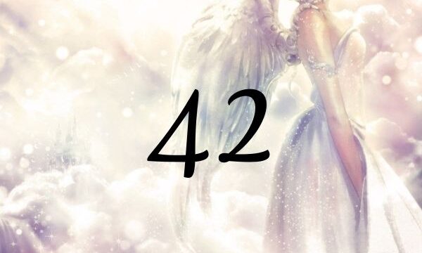 天使數字42的意義是『請保持住相信的心情吧』
