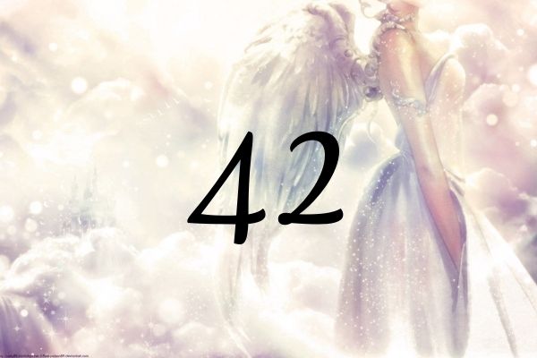 天使數字42的意義是『請保持住相信的心情吧』