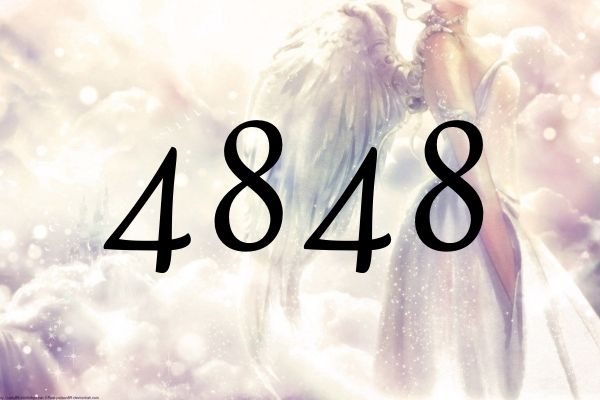 天使數字4848的意義是『傾聽天使的聲音，接受這份富足吧』