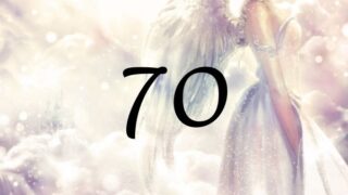 天使數字70的意義是『請對您做出的選擇更加自信，坦然地生活在當下』