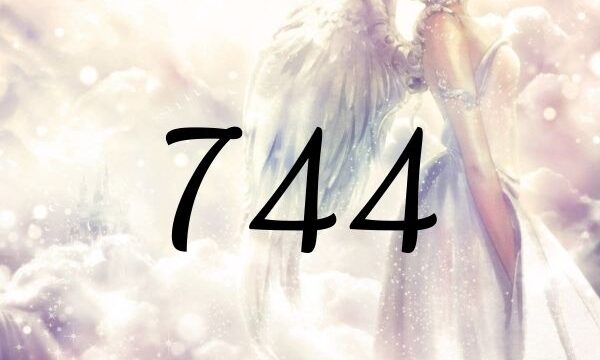 天使數字744的意義是『您可以正確遵照天使們的教導』