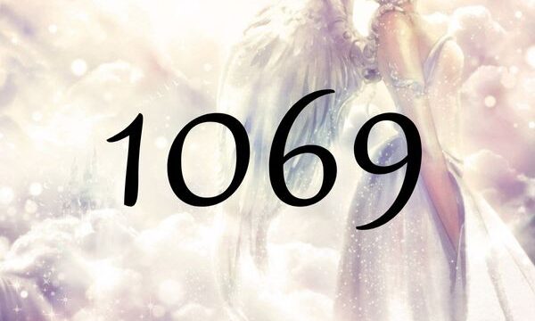 天使數字1069的含義是『請重視自己，允許自己跟隨內心行動吧』