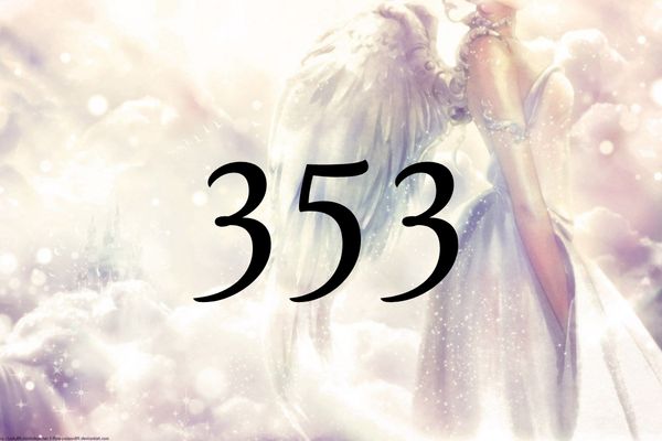 天使數字353的含義是『與大師一起把變化轉化為自己的機會吧』